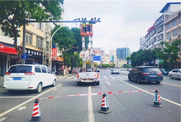 北流智慧停車“無感收費”項目大力推進(jìn)，道路停車ETC助繳系統(tǒng)頗有成效