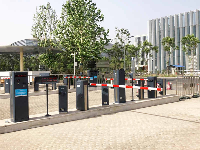 北京騰訊總部大廈停車場(chǎng)收費(fèi)管理系統(tǒng)及設(shè)備案例