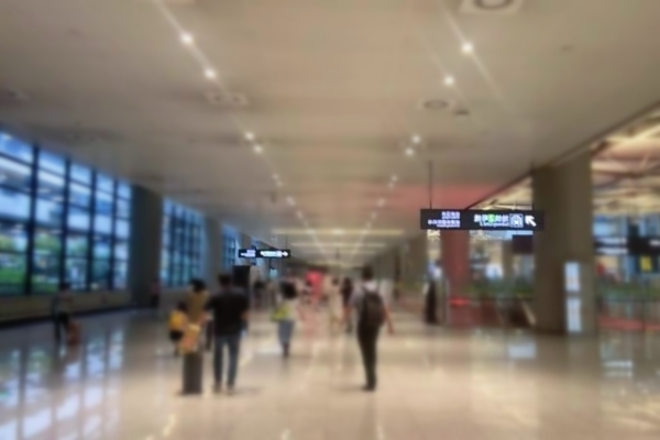 虹橋火車站停車庫升級擴建助旅客快捷抵達(dá)：提供更便捷的停車體驗