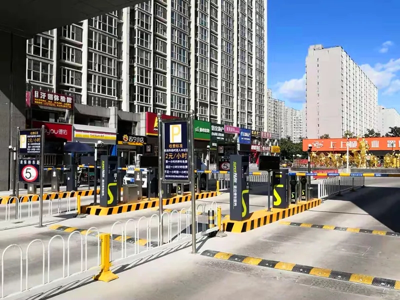 河北廊坊福城上上城五期停車場收費管理系統(tǒng)及設(shè)備案例