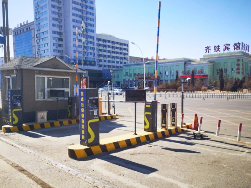 黑龍江齊齊哈爾火車站停車場收費管理系統(tǒng)及設(shè)備案例