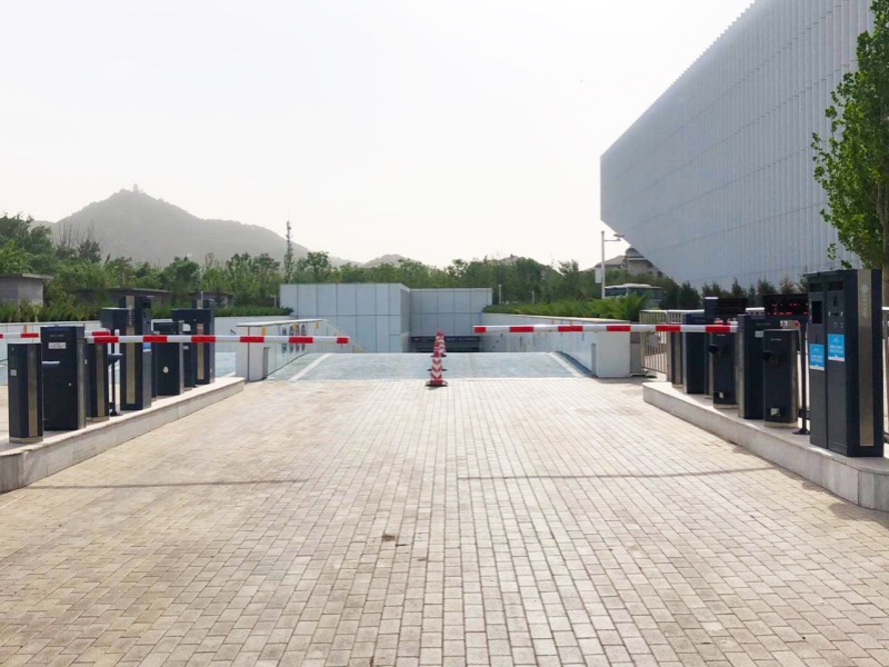 北京騰訊總部大廈停車場收費管理系統(tǒng)及設(shè)備案例