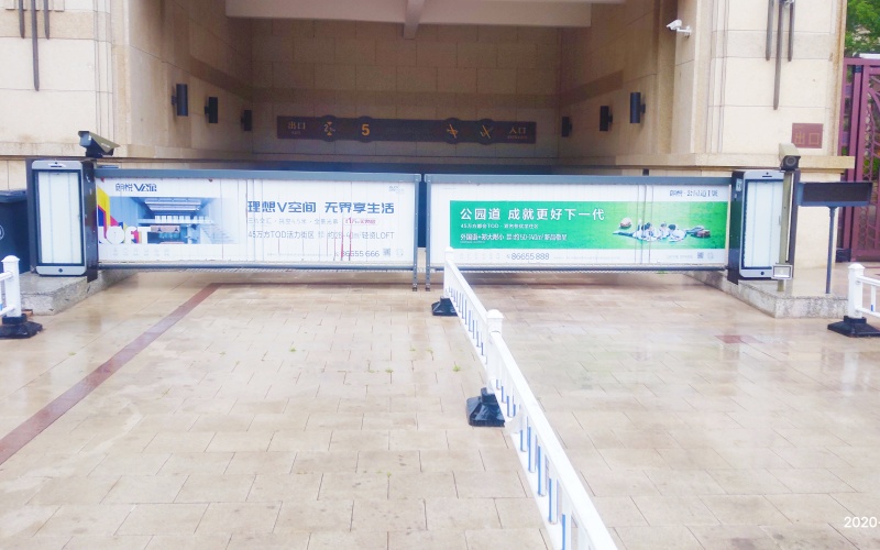 河南鄭州朗悅公園道1號停車場收費管理系統(tǒng)及設備案例