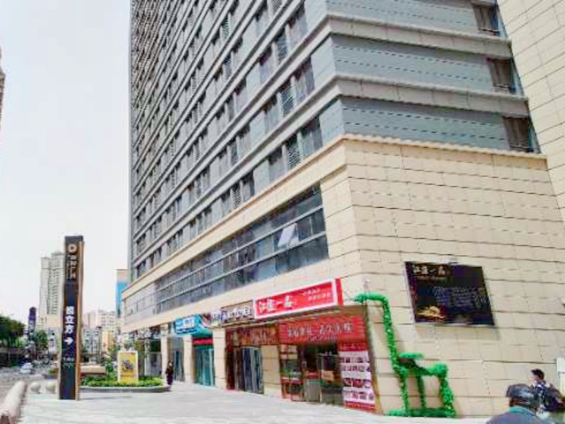 山東濟(jì)南聚隆廣場(chǎng)停車場(chǎng)收費(fèi)管理系統(tǒng)及設(shè)備案例