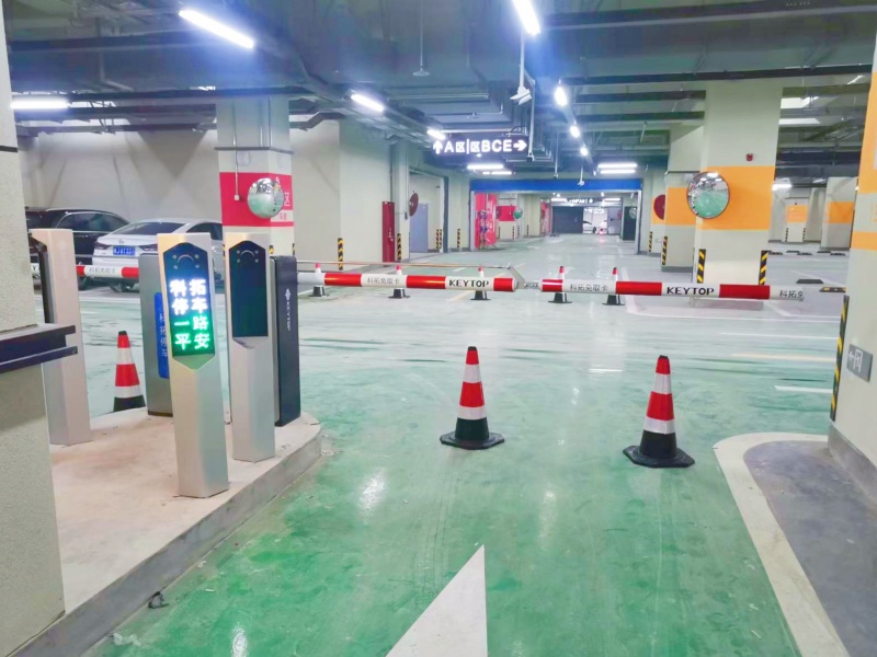 河南濮陽東站（高鐵火車站）停車場道閘系統(tǒng)及設(shè)備案例