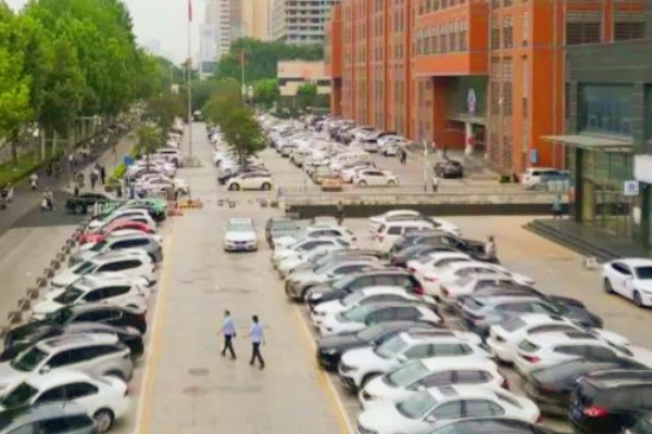 城市停車場(chǎng)新篇章：邯鄲市創(chuàng)新“善治模式”優(yōu)化交通生態(tài)