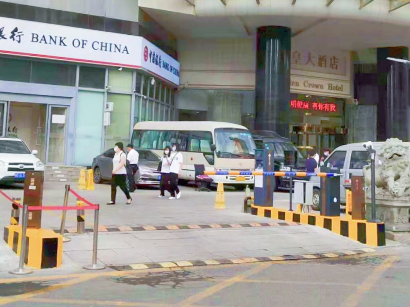 天津金皇大酒店停車場(chǎng)收費(fèi)管理系統(tǒng)及設(shè)備案例