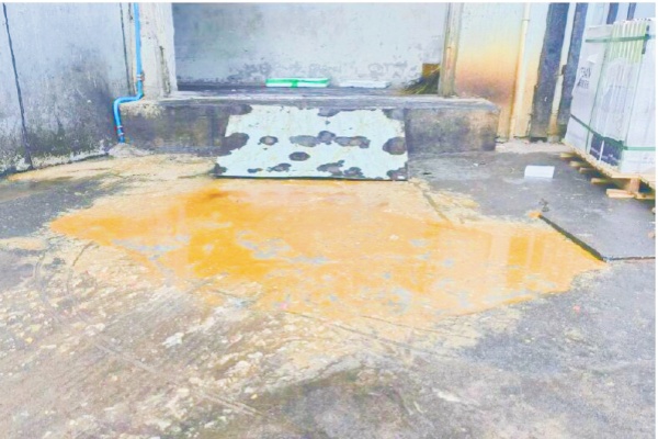 超市旁停車場污水問題追蹤：源頭查明，各方積極應(yīng)對