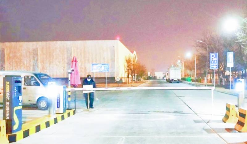 天津華宇順通物流停車場智能道閘系統(tǒng)及設(shè)備案例