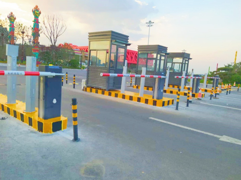 河南鄭州黃帝千古情景區(qū)停車場收費管理系統(tǒng)及設(shè)備案例