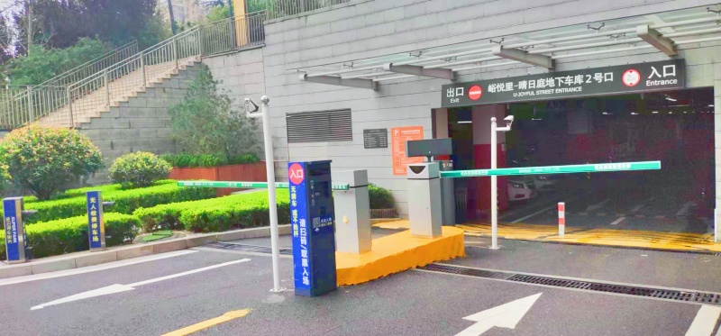 山東濟(jì)南漢峪金谷停車場收費管理系統(tǒng)及設(shè)備案例