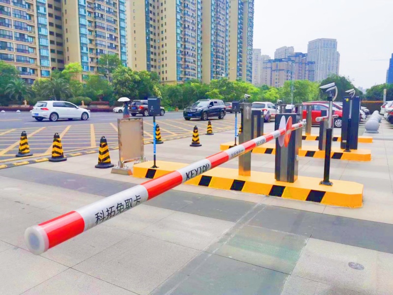 江西吉安市政府停車場(chǎng)收費(fèi)管理系統(tǒng)及設(shè)備案例