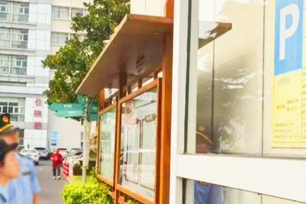 停車收費需規(guī)范，停車場管理者隨意“改價”行為已觸犯法律