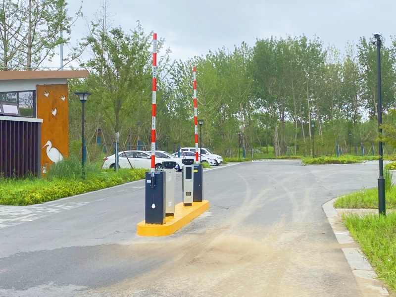 鹽城濕地公園停車場收費管理系統(tǒng)及設(shè)備案例