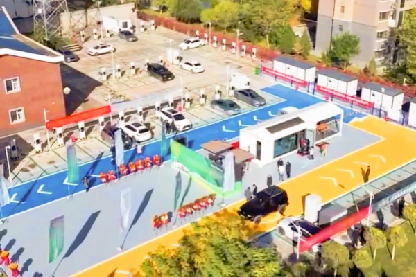 金鳳區(qū)停車泊位擴(kuò)容，智慧停車管理描繪暢通出行新畫卷