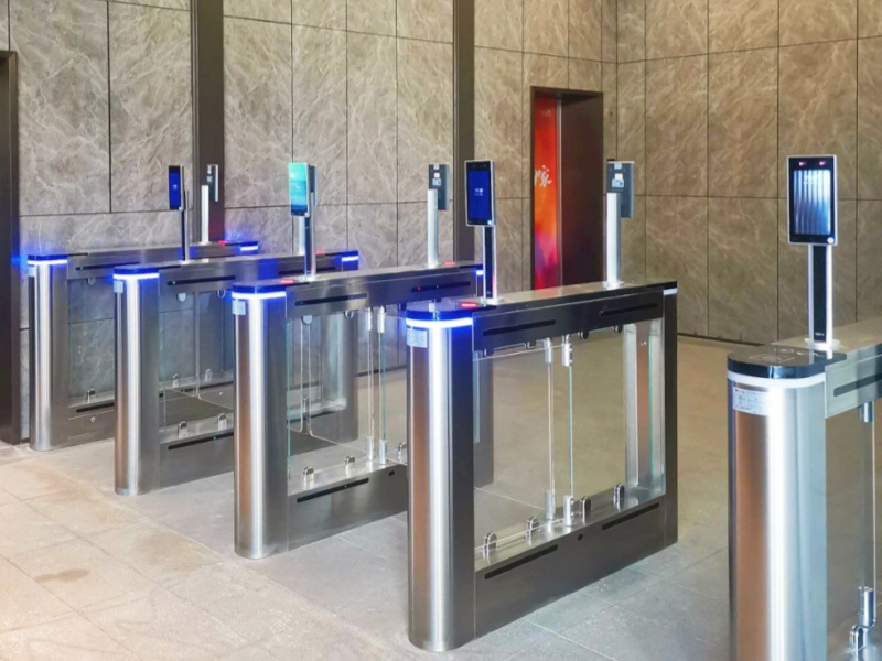 人行擺閘設計方案（智慧人行管理系統(tǒng)、人臉識別通道擺閘解決方案）