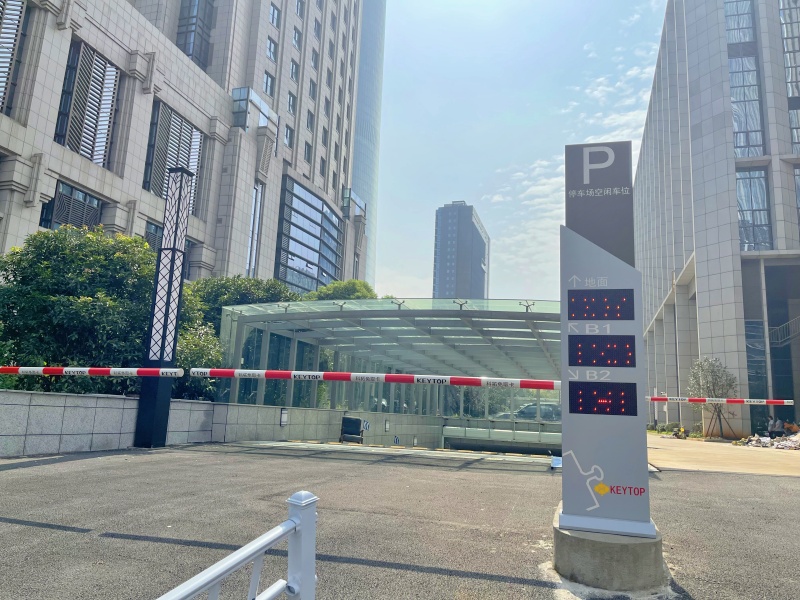 工商銀行江西省分行停車場收費管理系統(tǒng)及設(shè)備案例