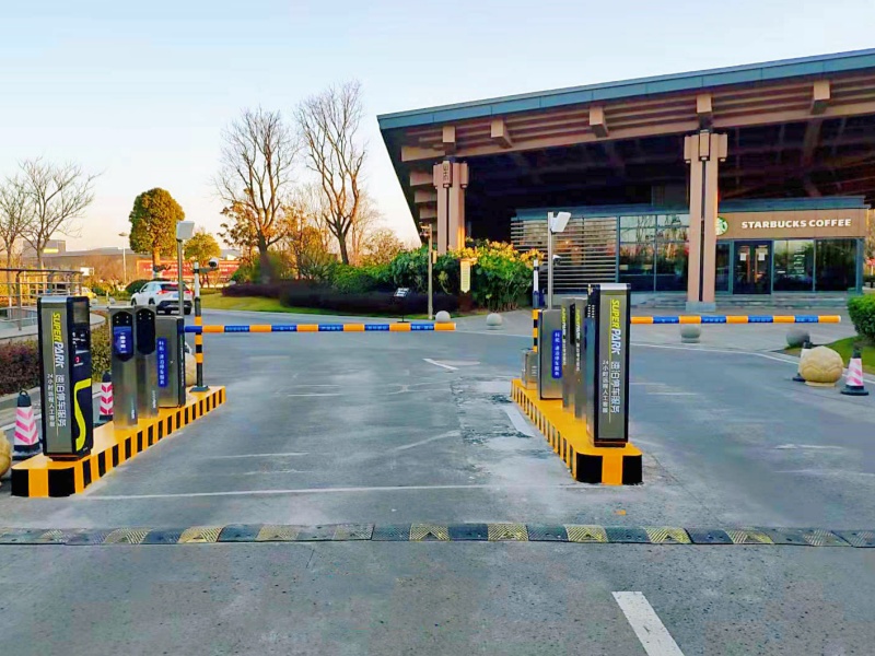 江蘇南京牛首山停車(chē)場(chǎng)收費(fèi)管理系統(tǒng)及設(shè)備案例