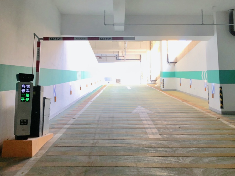北京延慶停保中心停車場收費管理系統(tǒng)及設備案例