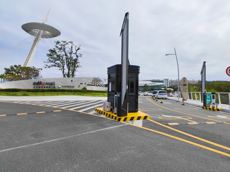 海南三亞國(guó)際免稅城2期停車場(chǎng)收費(fèi)管理系統(tǒng)及設(shè)備案例