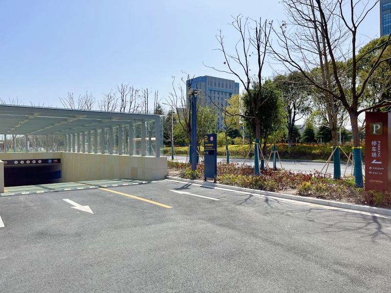 江蘇南通海門(mén)大劇院停車(chē)場(chǎng)收費(fèi)管理系統(tǒng)及設(shè)備案例