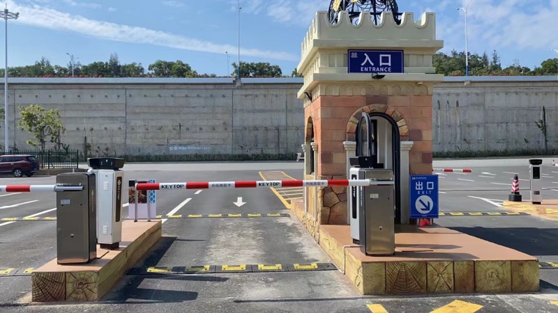 福建泉州八仙過海旅游度假區(qū)停車場道閘系統(tǒng)及設(shè)備案例