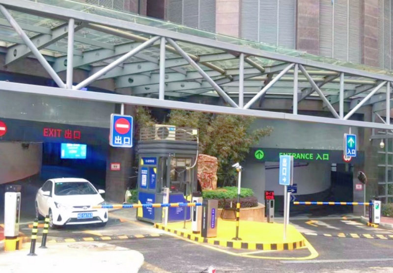 福建廈門第一廣場停車場收費管理系統(tǒng)及設備案例