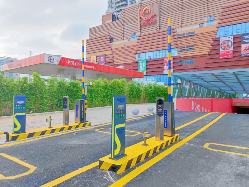 海南?？谟颜x南海城停車場收費管理系統(tǒng)及設(shè)備案例