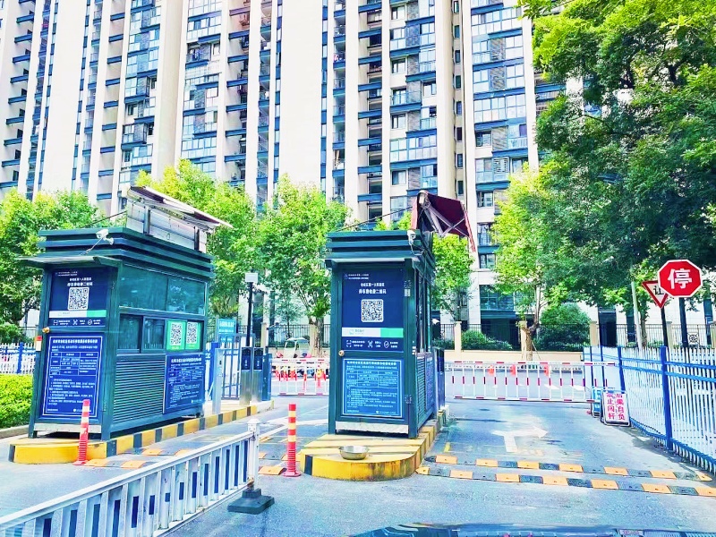 杭州臨平區(qū)第一人民醫(yī)院停車場收費管理系統(tǒng)及設備案例