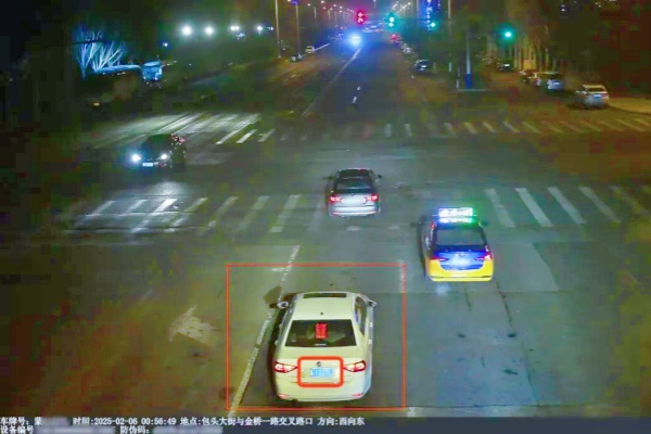 ?！靶÷斆鳌闭趽跆?hào)牌阻止車牌識(shí)別，呼和浩特一司機(jī)自食惡果