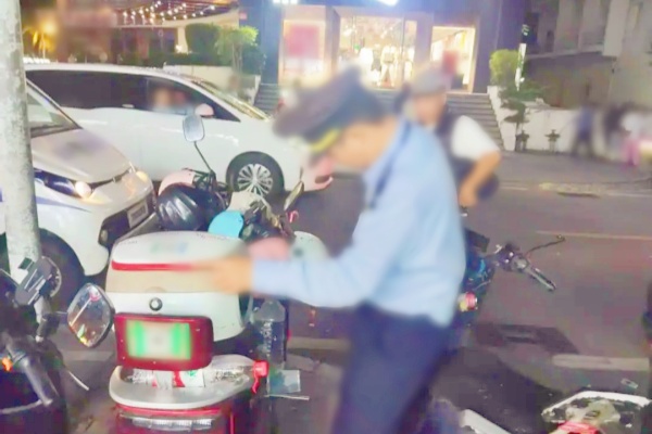 三亞吉陽規(guī)范公共停車位，停車場管理整治行動守護(hù)市民出行便利