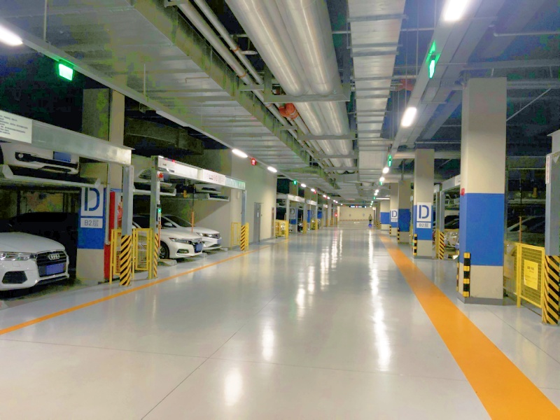 陜西西安中晶科技廣場(chǎng)停車場(chǎng)免取卡收費(fèi)系統(tǒng)及設(shè)備案例