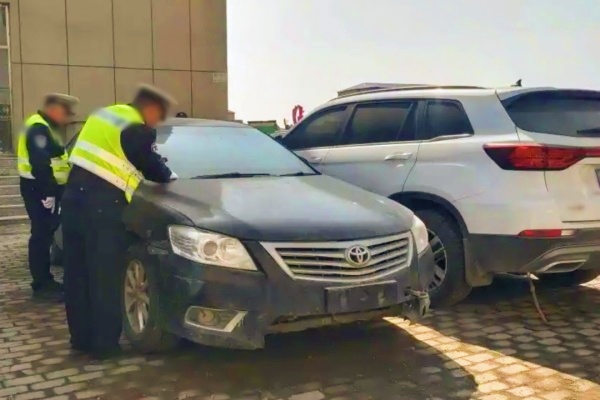 集賢縣專項治理“僵尸車” 探索停車資源動態(tài)管理新機制