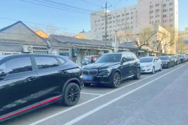 天橋街道試水“錯(cuò)時(shí)共享+立體規(guī)劃” 緩解老城區(qū)居民停車難