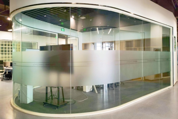 水滴智匯停車(chē)申請(qǐng)智能路牙鎖專利，聚焦現(xiàn)有技術(shù)痛點(diǎn)