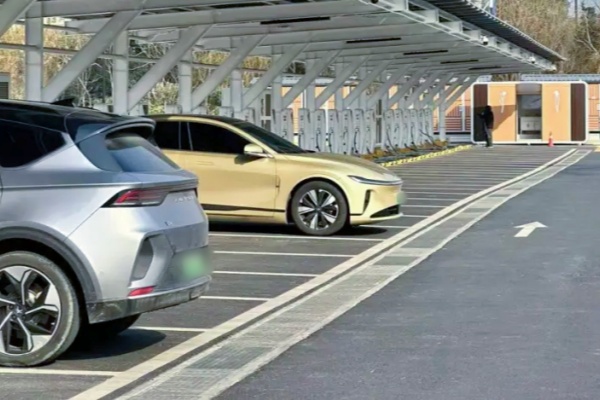 嘉興多區(qū)域推進停車場升級，緩解市民停車難題