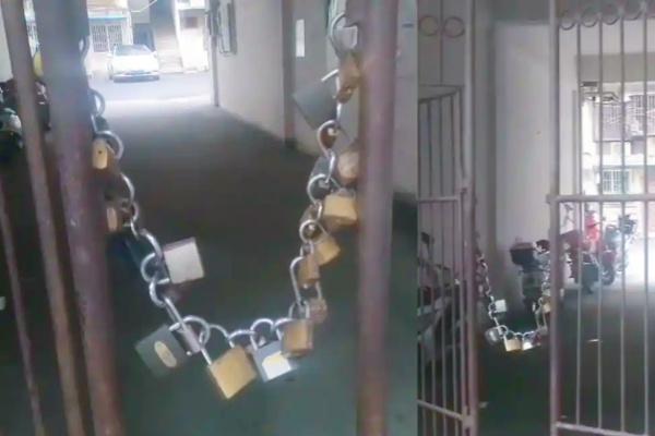 攀枝花居民自創(chuàng)“物理區(qū)塊鏈門禁系統(tǒng)”，破解停車?yán)Ь直澈蟮闹卫硭伎? title=