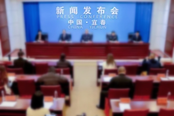 宜春多部門(mén)聯(lián)合施策優(yōu)化停車(chē)管理，2840個(gè)泊位完成“加減法”