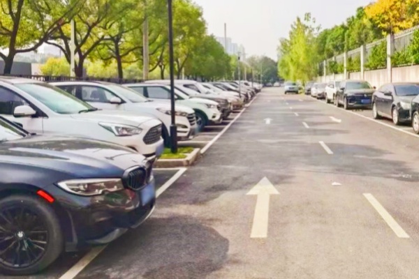 盤(pán)活閑置空地！蜀山區(qū)新增一處便民停車(chē)場(chǎng)，配建62個(gè)充電樁